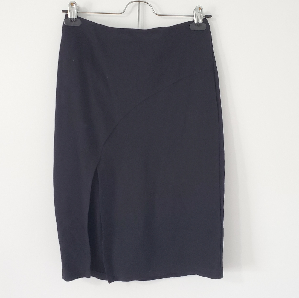 Slit skirt